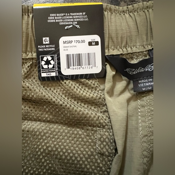EB Aloe Tech Shorts - Picture 13 of 13
